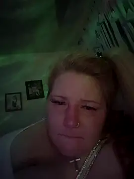 jilljizzle1990 online show from 04.14.26