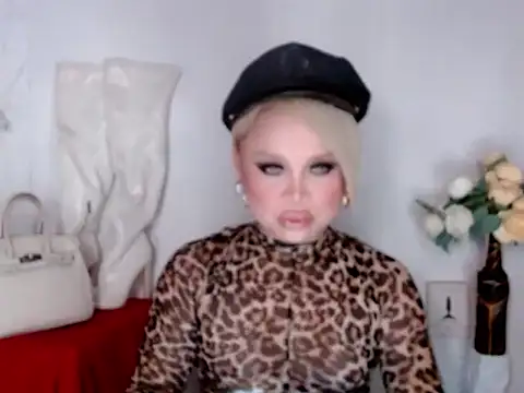 olla victoria online show from 04.29.26