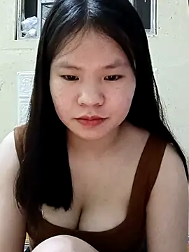 Snapshot of Seraphinahh chatting on 05.01.26 Seraphinahh online show from 05.01.26