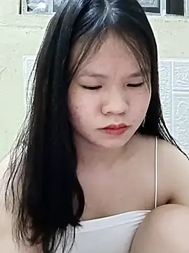 Snapshot of Seraphinahh chatting on 05.03.26 Seraphinahh online show from 05.03.26