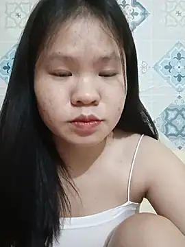 Snapshot of Seraphinahh chatting on 06.25.26 Seraphinahh online show from 06.25.26