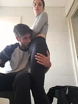 catsqueens online show from 04.15.26