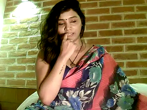 Snapshot of jellyyynspicyyy chatting on 06.10.26 jellyyynspicyyy online show from 06.10.26