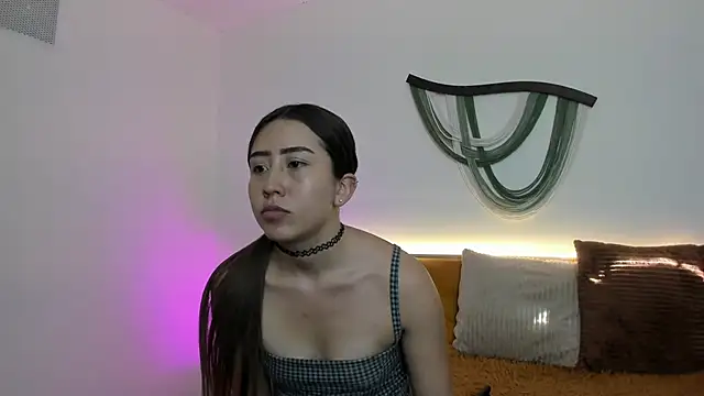 Snapshot of Molly_Sweet__ chatting on 06.26.26 Molly Sweet online show from 06.26.26