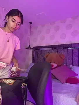 Alahia pink  online show from 04.17.26