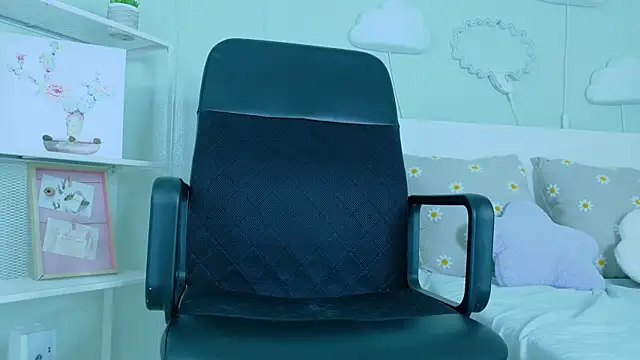  SamyTaylor  online show from 04.17.26