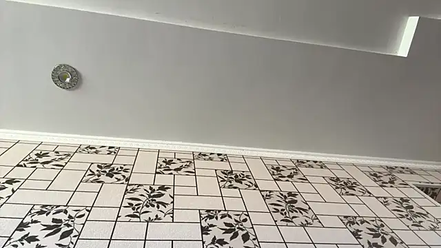 Snapshot of wildnikaanyx chatting on 04.14.26 wildnikaanyx online show from 04.14.26