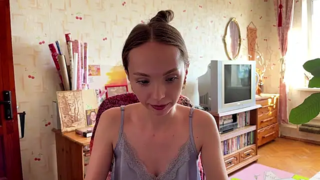 Snapshot of AdriannaBill chatting on 06.18.26 AdriannaBill online show from 06.18.26