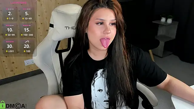 nicolewoss online show from 07.02.26