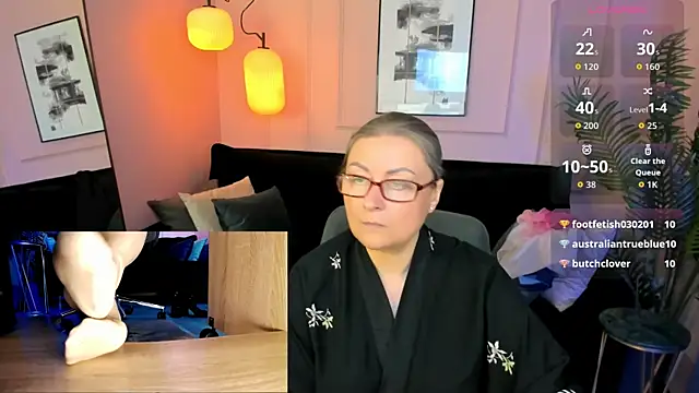 Alexandra Kind online show from 06.14.26