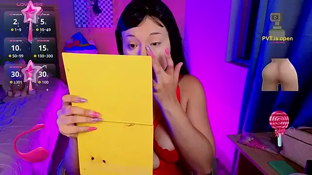 sophiepixel online show from 05.10.26