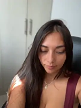 Snapshot of Chloe_Candy_ chatting on 05.18.26 Chloe Candy online show from 05.18.26
