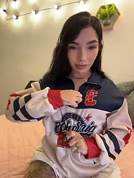 milasantana  online show from 05.04.26
