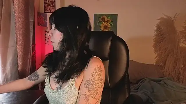 GaiaJonness online show from 04.21.26