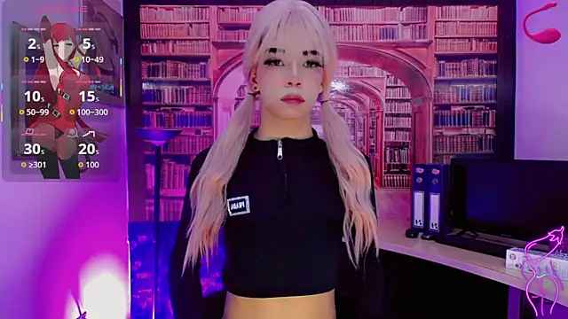 moon sweet- online show from 04.18.26