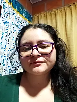 DarkCherry20  online show from 04.17.26