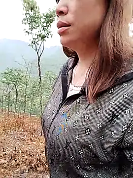 Cong2211 online show from 04.18.26