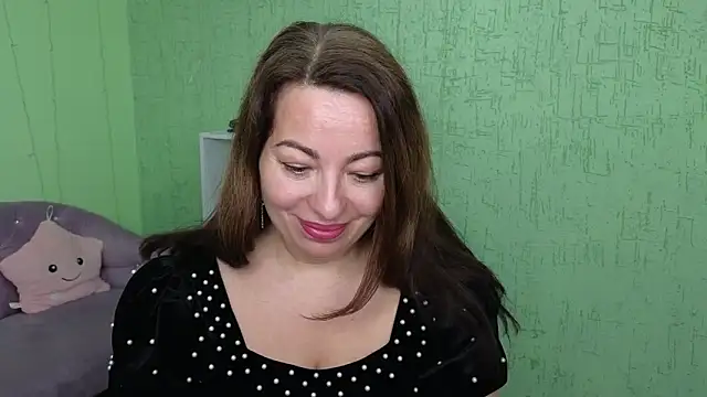Zoe Zephyr online show from 05.02.26