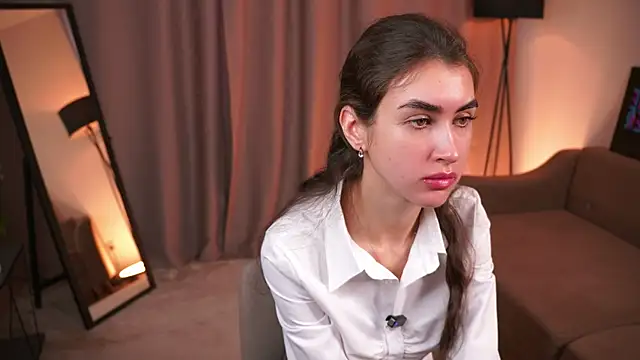 ColleenMaren online show from 04.28.26