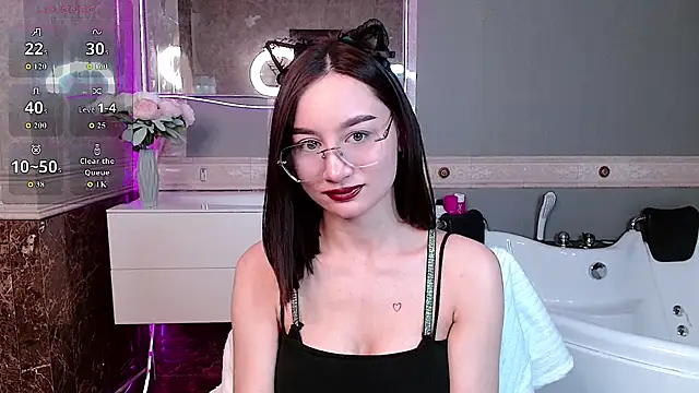 AndreaJohnsons online show from 04.26.26