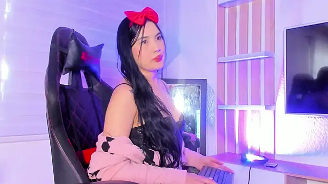 Snapshot of _hanna_gomez chatting on 05.02.26 hanna gomez online show from 05.02.26
