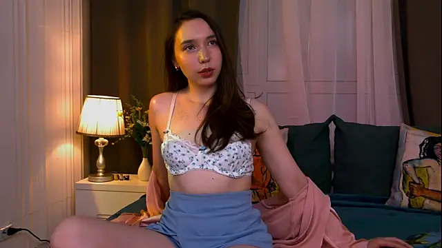 Suzaneey online show from 07.07.26