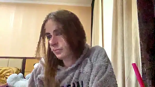 Snapshot of selianderol chatting on 05.31.26 selianderol online show from 05.31.26