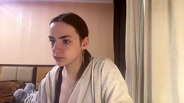 Snapshot of selianderol chatting on 06.29.26 selianderol online show from 06.29.26