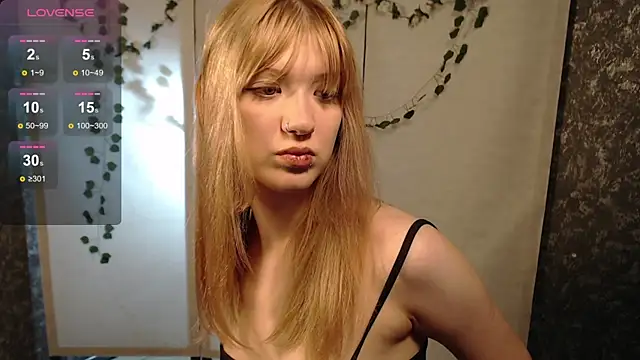 Lina Wi online show from 04.30.26