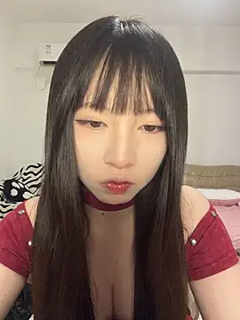 Snapshot of nide-baby chatting on 06.22.26 nide-baby online show from 06.22.26