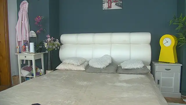 JoLicious  online show from 05.04.26