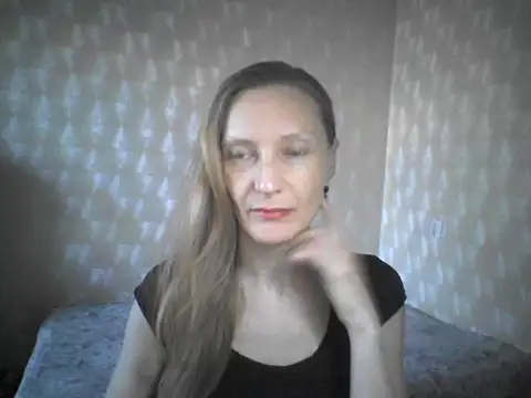 LunaBelle8 online show from 05.04.26