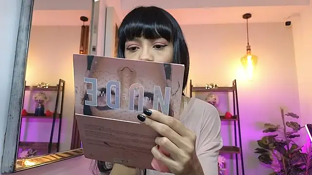 Cherry Vixen  online show from 04.21.26