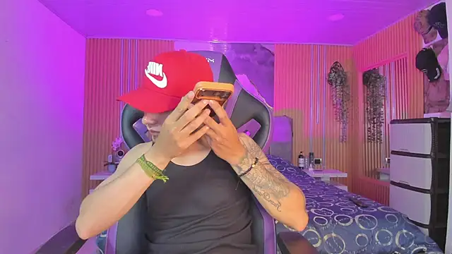 Owen Drake online show from 04.24.26