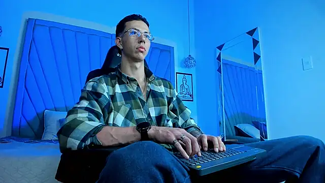 OliverThompsonJS online show from 06.26.26