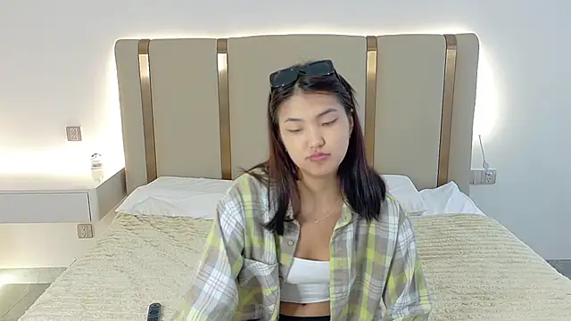 Maiaxoxo online show from 07.05.26