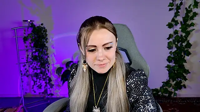 Kumiho 7777 online show from 04.21.26