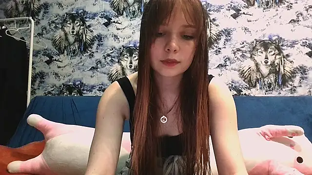 Snapshot of Princess_Mira chatting on 06.21.26 Princess Mira online show from 06.21.26