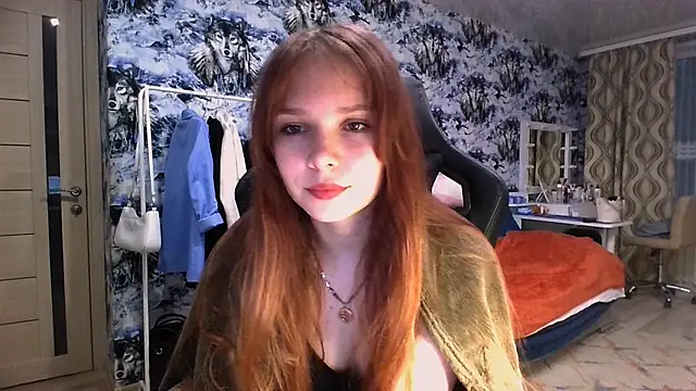 Snapshot of Princess_Mira chatting on 06.24.26 Princess Mira online show from 06.24.26