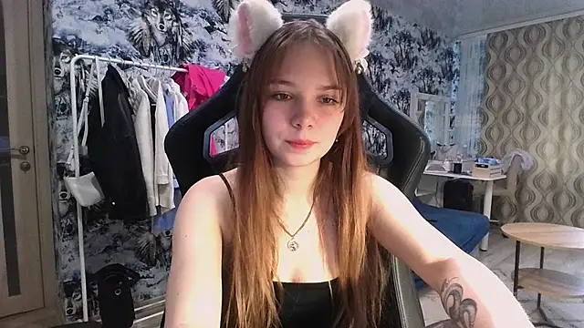 Snapshot of Princess_Mira chatting on 07.24.26 Princess Mira online show from 07.24.26