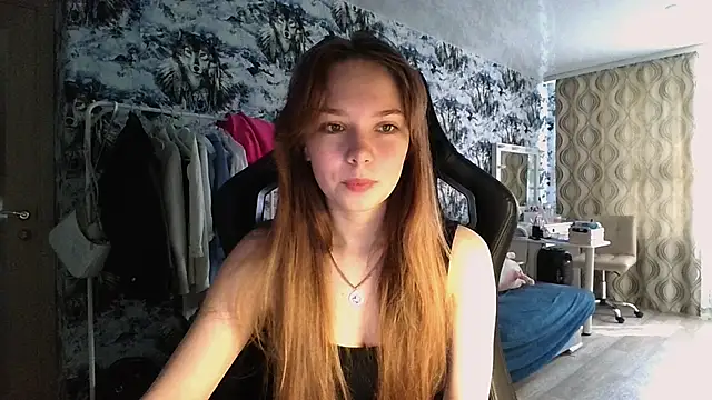 Snapshot of Princess_Mira chatting on 07.27.26 Princess Mira online show from 07.27.26