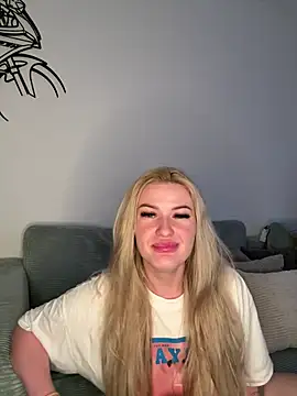 SexyCouple1910 online show from 07.28.26