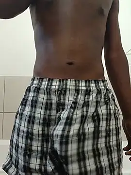 Darkskinned20 online show from 05.22.26