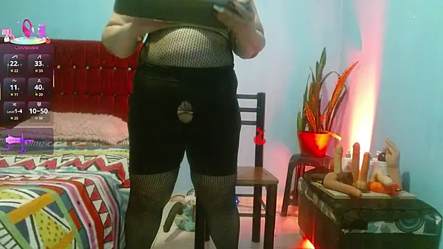 Snapshot of Sweet-Mommy-Milf chatting on 07.09.26 Sweet-Mommy-Milf online show from 07.09.26