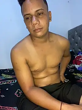 ReinaldoZapata online show from 04.18.26