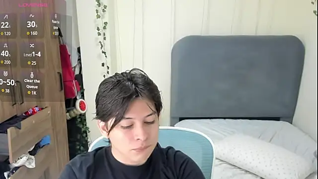 Snapshot of Felixzyn chatting on 05.03.26 Felixzyn online show from 05.03.26