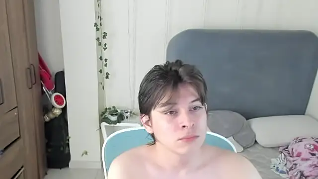 Snapshot of Felixzyn chatting on 07.25.26 Felixzyn online show from 07.25.26
