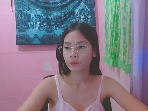 Snapshot of Sweetsexylady19 chatting on 07.07.26 Sweetsexylady19 online show from 07.07.26