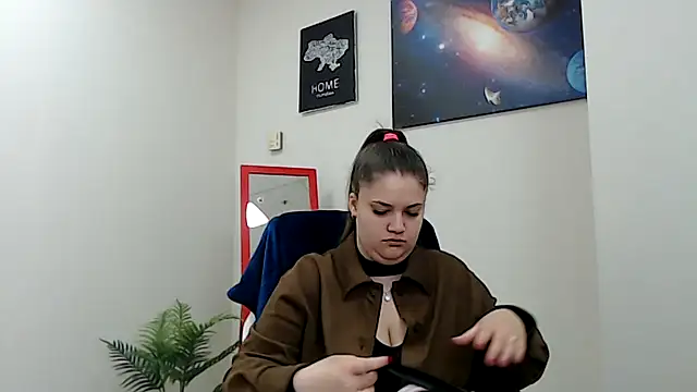Snapshot of Rorria chatting on 04.25.26 Rorria online show from 04.25.26