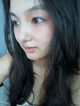 Snapshot of dearBeibeii chatting on 07.23.26 dearBeibeii online show from 07.23.26